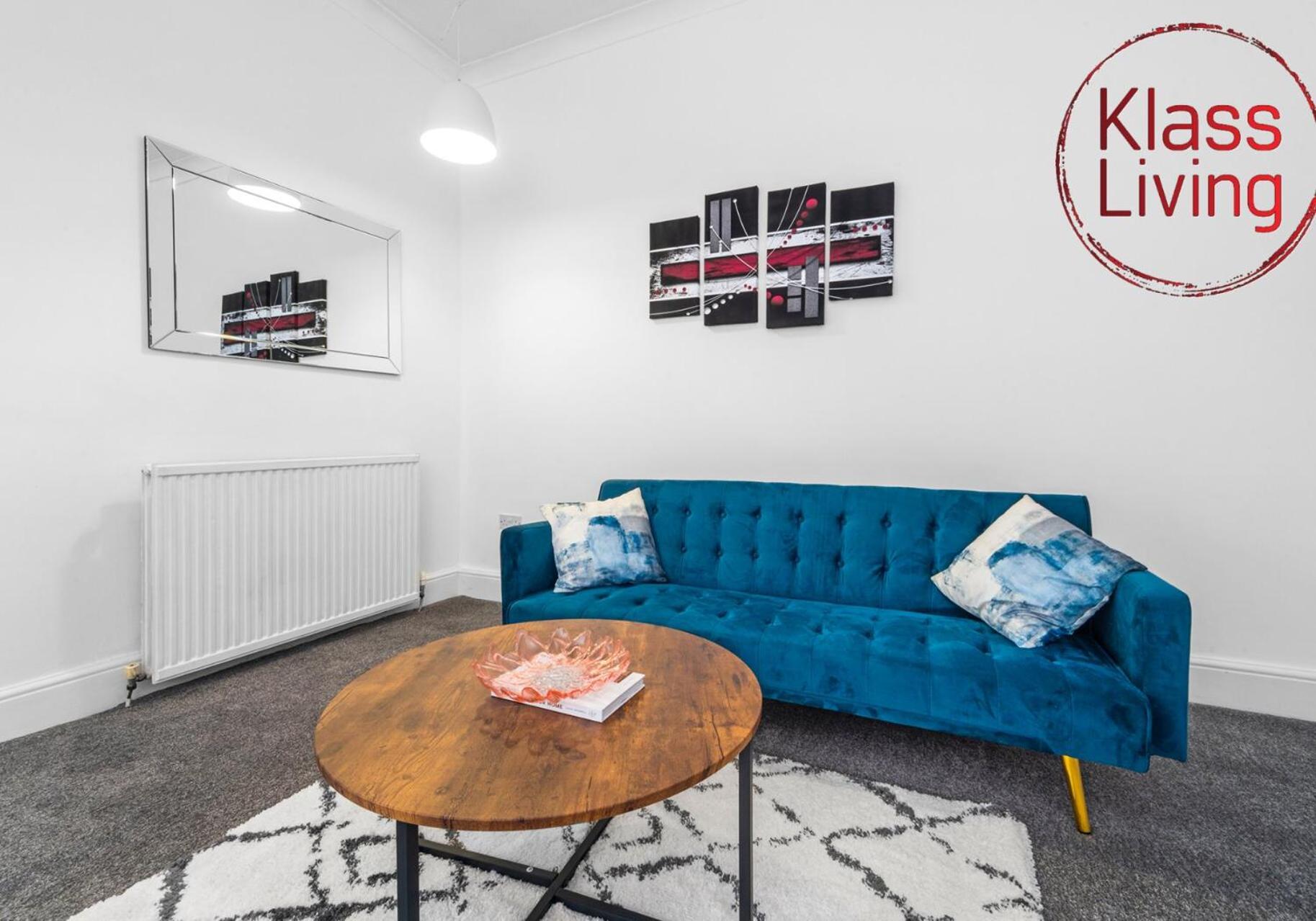 Garturk Apartment By Klass Living Коутбридж Екстериор снимка