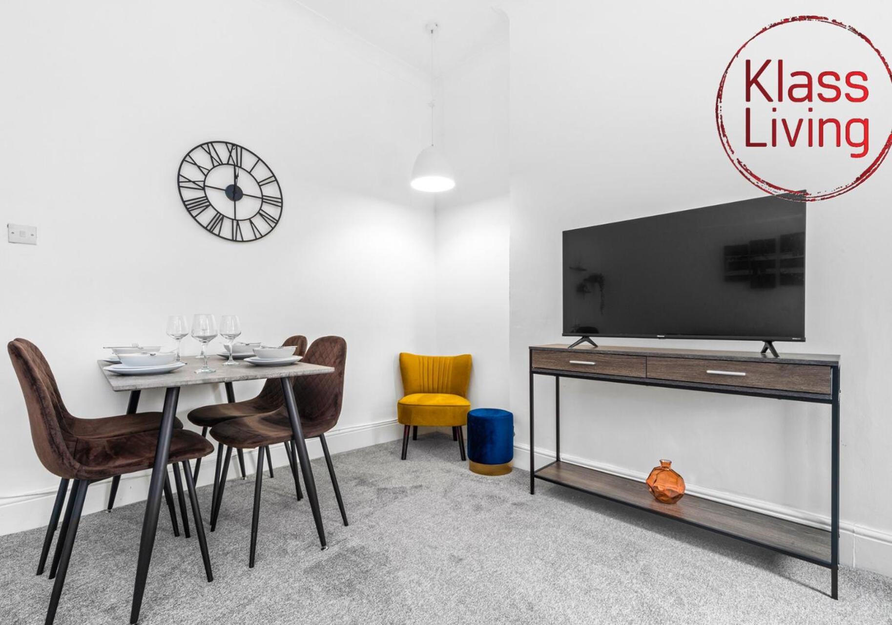 Garturk Apartment By Klass Living Коутбридж Екстериор снимка